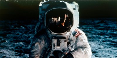 月面のバズ・オルドリン、アポロ II ミッション、1969 年 7 月。 作： Neil Armstrong