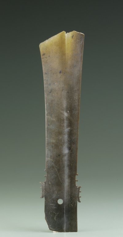 二股ノミ（張）、Qijia文化、紀元前2500-2000年（翡翠） 作： Neolithic Period Chinese School