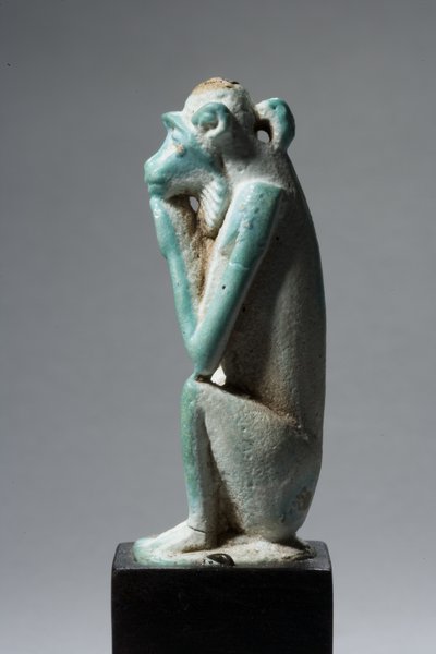 サルのお守り、18〜19世紀、1540〜1186年（ファイアンス）（270369も参照） 作： New Kingdom Egyptian