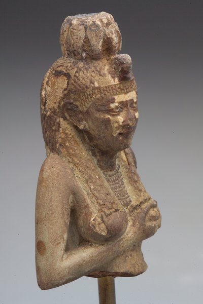 イシス、新王国時代（1550-1085.B.C.）（石材 作： New Kingdom Egyptian