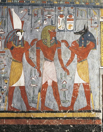 ハルシエシス神とアヌビス神の間のファラオ 作： New Kingdom Egyptian