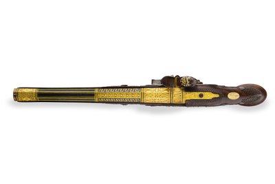 銀製のライフル銃のフリントロック式ピストルの1つ、ヴェルサイユ、1825年 作： Nicolas Noel Boutet