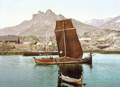 ログの貨物を運ぶヌールランボート、ノルウェー、1890-1900 作： Norwegian Photographer