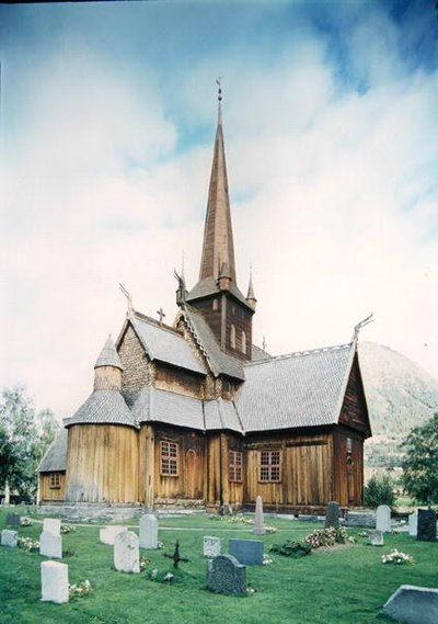 ロムスターブ教会（Stavkyrkje） 作： Norwegian School