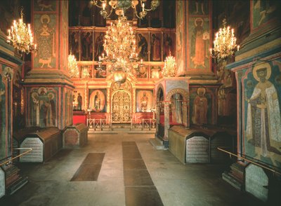 モスクワ クレムリンの大天使ミカエル大聖堂の内部、1679～1681 年 作： Old Russian Architecture