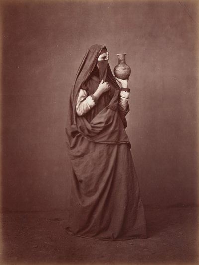 エジプト女性の肖像,c.1870年（写真） 作： Otto Schoefft
