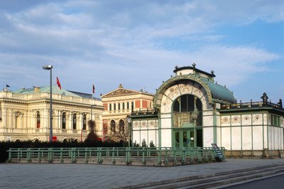 カールスプラッツのオットー・ワーグナー・パビリオン 作： Otto Wagner