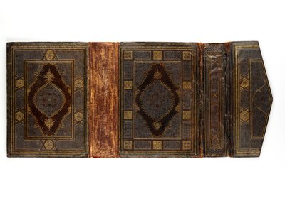 コーラン、イスタンブールの製本 作： Ottoman School