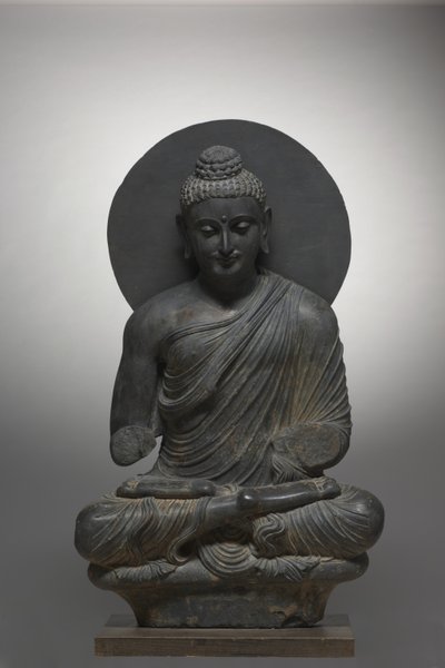 3世紀前半、クシャン時代のガンダーラ出身の仏像 作： Pakistani School
