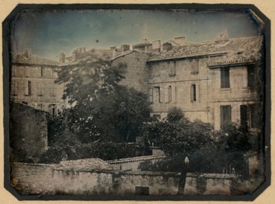 アングレームの眺め、1844年頃。 作： Paul Michel Hossard