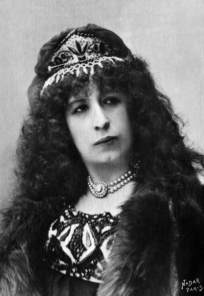 Aimee Tessandier (b.1851-) 1890年から1905年にかけてポール・ナダールによって撮影されたフランスの女優、歌手。 作： Paul Nadar