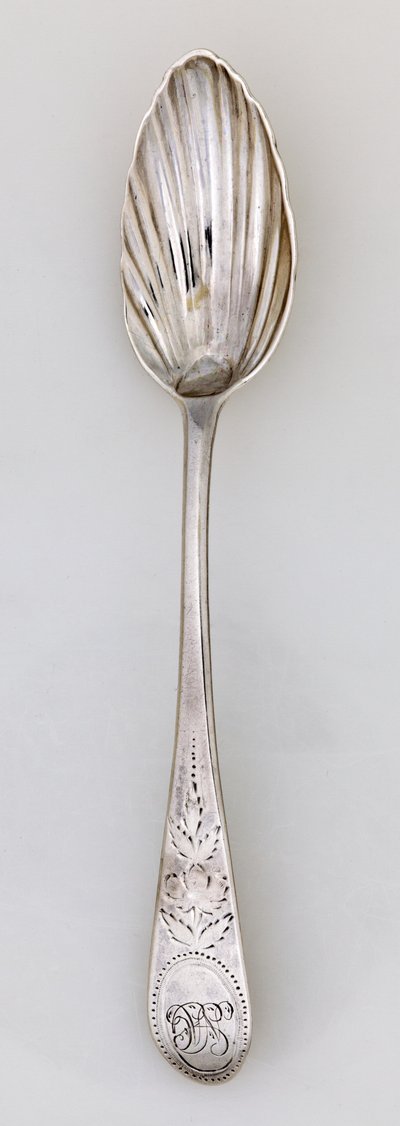 フルートティースプーン、c.1785（シルバー） 作： Paul Revere