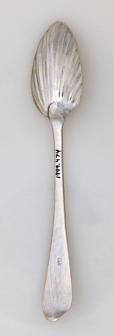 フルートティースプーン、c.1785（シルバー） 作： Paul Revere