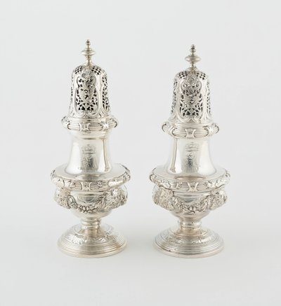 キャスターのペア、ロンドン、173243。 作： Paul de Lamerie