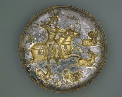 ボウル、イラン、ササニア時代、4〜5世紀（銀色と金箔） 作： Persian School