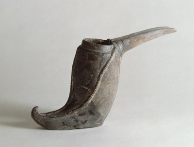 ブーツの形をした容器、カルラズ、ギラン、イラン、紀元前1千年紀（粘土） 作： Persian School