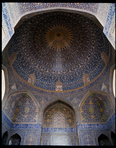 ジャメ・モスクのメインドームの眺め 作： Persian School