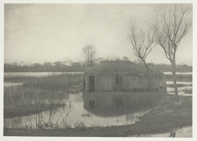 リードのボートハウス 作： Peter Henry Emerson