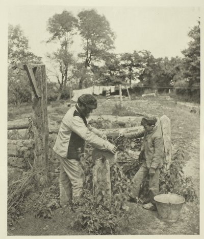 砥石で-サフォーク農場 作： Peter Henry Emerson
