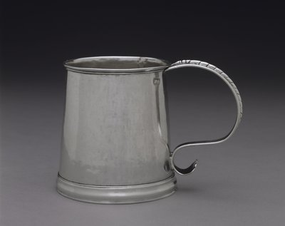 カン、c。 1705-1751（シルバー） 作： Peter Van Dyck