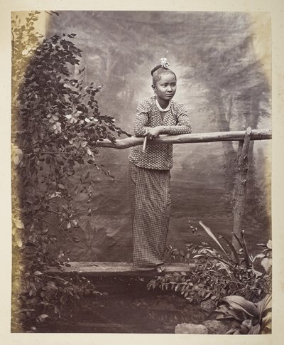 ビルマの乙女の肖像、写真家: Klier、Philip Adolphe Gladstone Collection 作： Philip Adolphe Klier