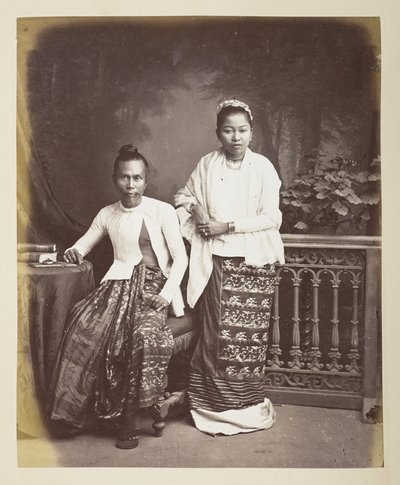ビルマの男性と妻の肖像、写真家: Klier、Philip Adolphe Gladstone コレクション 作： Philip Adolphe Klier