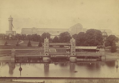 1854 年、シデナムのクリスタル パレスの進行。 作： Philip Henry Delamotte