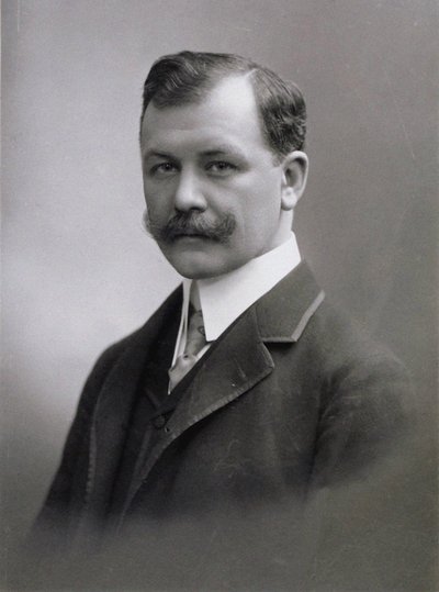 作曲家フランツ・レハールの肖像 1870-1948. 作： Photo studio C. Pietzner.