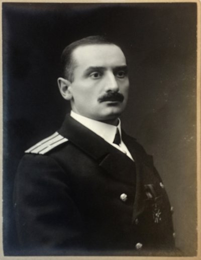 アレクサンダー・コルチャクの肖像 1874-1920, 1909. 作： Photo studio H. Rentz and F.