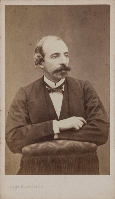 作曲家エミール・ジョナスの肖像 1827-1905. 作： Photo studio Legé and Bergeron.