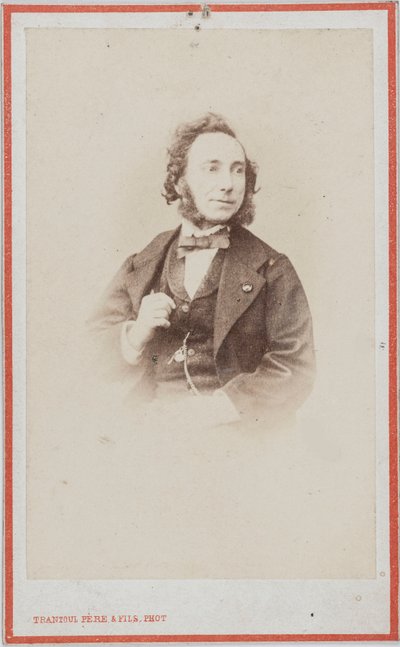 バイオリニストで作曲家のカミロ・シヴォリの肖像 1815-1894 . 作： Photo studio Trantoul Père and Fils.