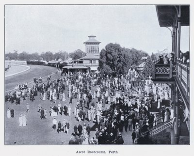 パース、アスコット競馬場（モノクロ写真 作： Photographer Australian