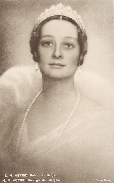 ベルギーのレオポルド3世の妃であるスウェーデンのアストリッド（白黒写真）。 作： Photographer Belgian
