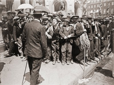 労働者のデモ、パリ、1900年頃（モノクロ写真） 作： Photographer French
