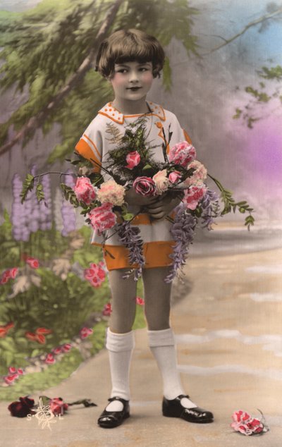 バラの花を持つフランス人青年 作： Photographer French