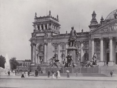 ビスマルク・モニュメント（モノクロ写真 作： Photographer German