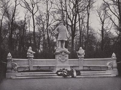 Monument In Der Sieges-Allee, Friedrich Wilhelm, Der Grosse Kurfurst (モノクロ写真) 作： Photographer German