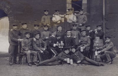 ドイツ軍兵士のグループ（モノクロ写真 作： Photographer German