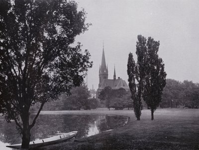 ライプツィヒ：Johannapark With Luther Church (モノクロ写真) 作： Photographer German