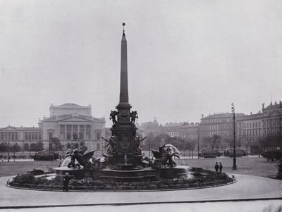 ライプツィヒ：Mendebrunnen Auf Dem Augustusplatz and Neues Theater (モノクロ写真) 作： Photographer German