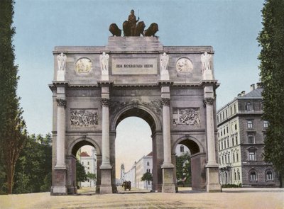 ミュンヘン/Munich: Siegestor (写真) 作： Photographer German