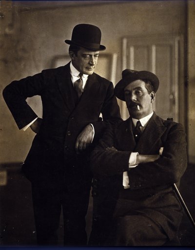作曲家のジャコモ・プッチーニ（1858-1924）と音楽出版者のティート・リコルディ2世（1865-1933）。 作： Photographer Italian