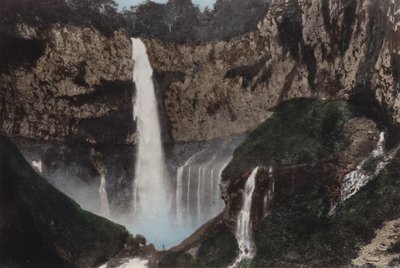 日本、1912年頃：日光・華厳の滝（写真 作： Photographer Japanese