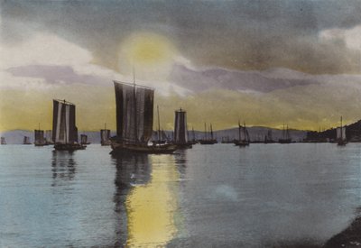 日本、1912年頃。明石海岸の日没（写真 作： Photographer Japanese