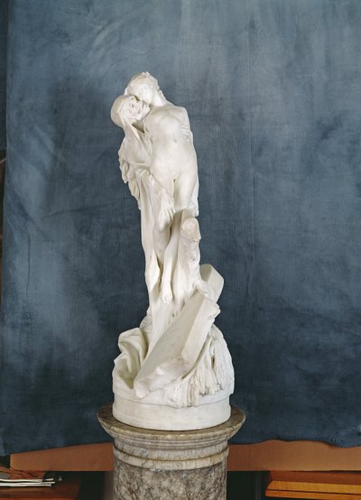 女性のヌードを抱く死の像（大理石 作： Pierre Eugene Emile Hebert