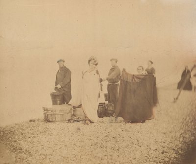 [岩の多い浜辺のグループとラ コンテス]、1860 年代。 作： Pierre Louis Pierson