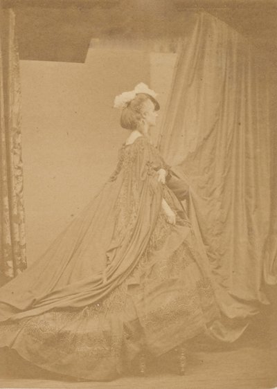 他の羽毛の帽子、1860 年代。 作： Pierre Louis Pierson
