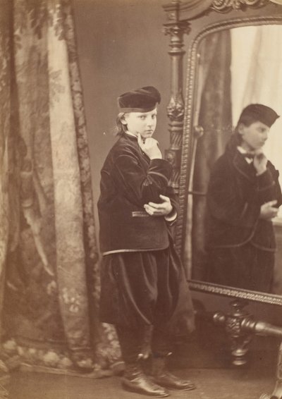 小さなロシア人、1860 年代。 作： Pierre Louis Pierson