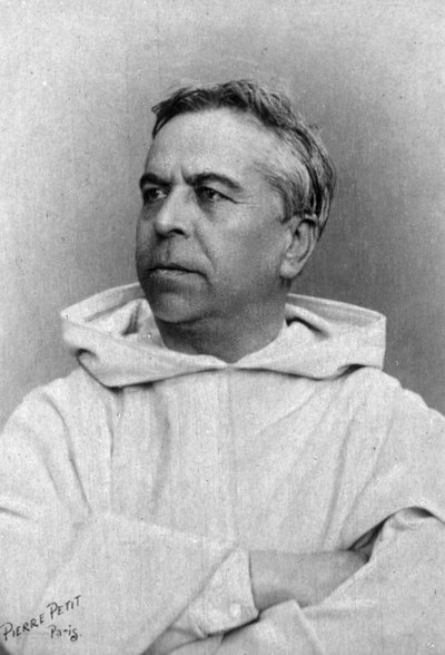 ドミニカ共和国の修道士Henri Didonの肖像（1890-1900年頃）（モノクロ写真 作： Pierre Petit