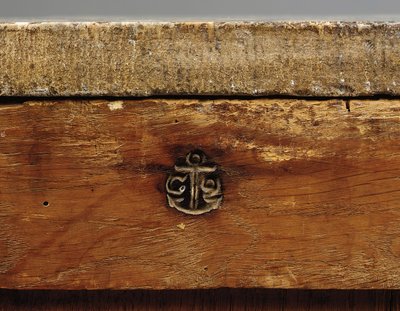 ルイ15世コモードのディテール 作： Pierre Roussel